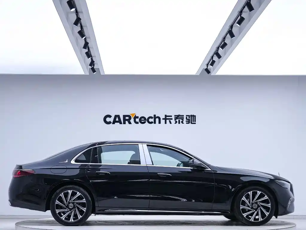 Mercedes-Benz E-Class E 2024 E 300 L Luxury