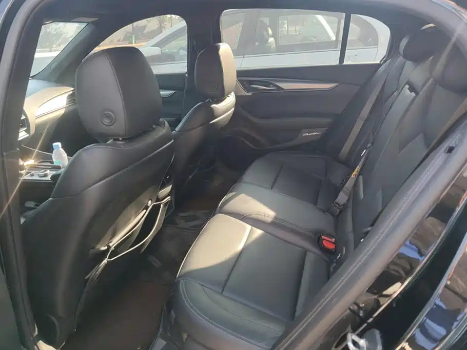 Cadillac CT5 — миниатюра 11