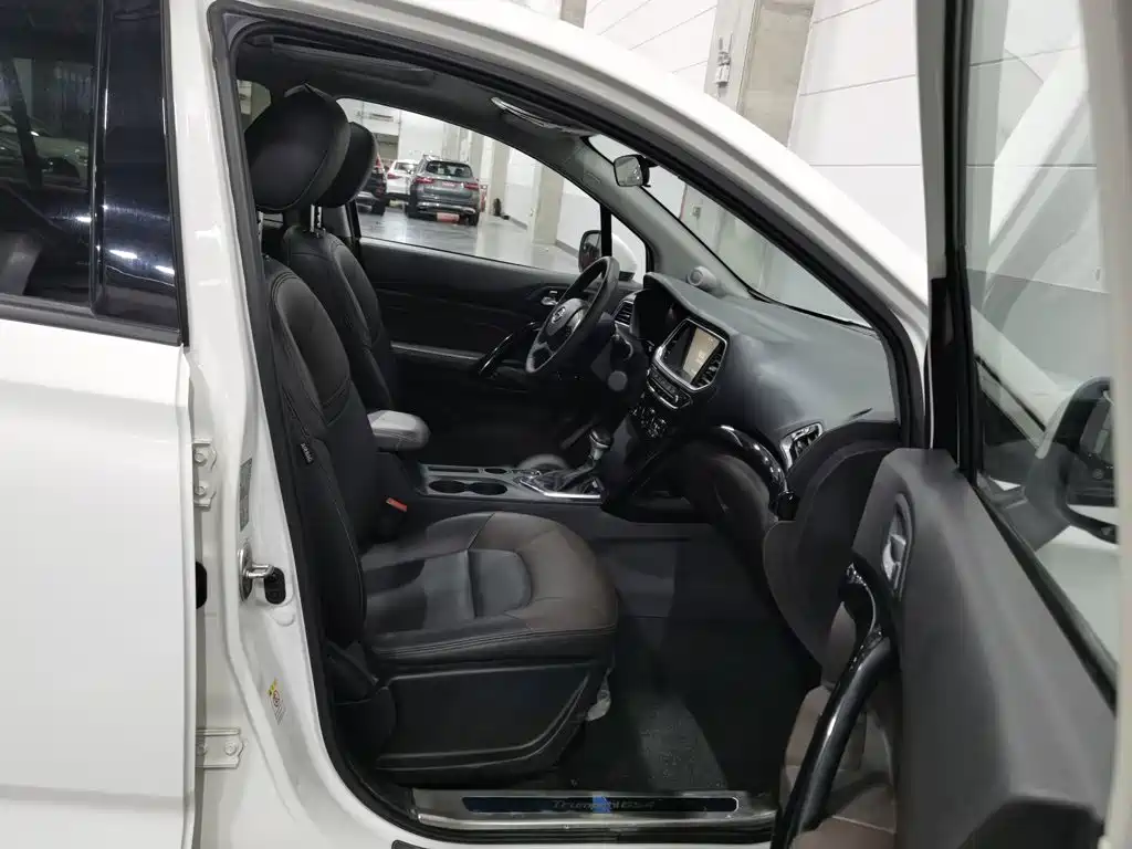 GAC Motor Trumpchi GS4 — миниатюра 23