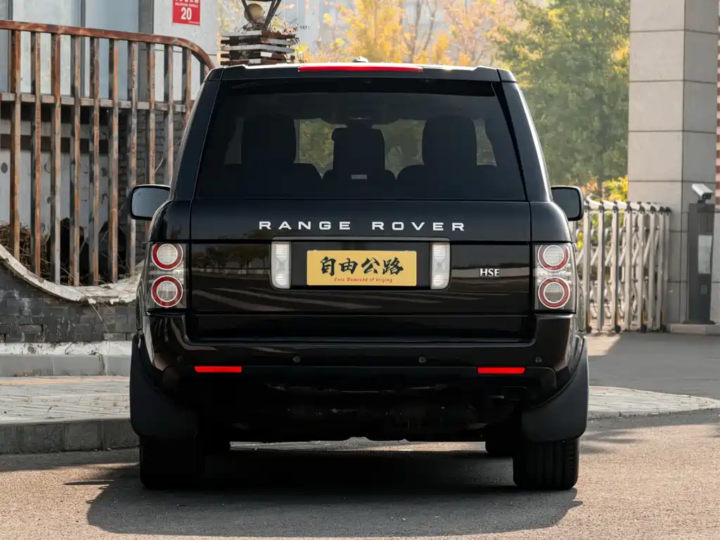 Land Rover Range Rover — миниатюра 7