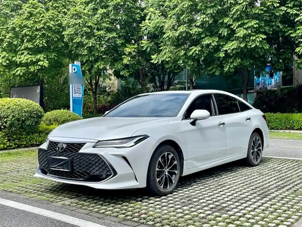 Toyota Avalon 2023