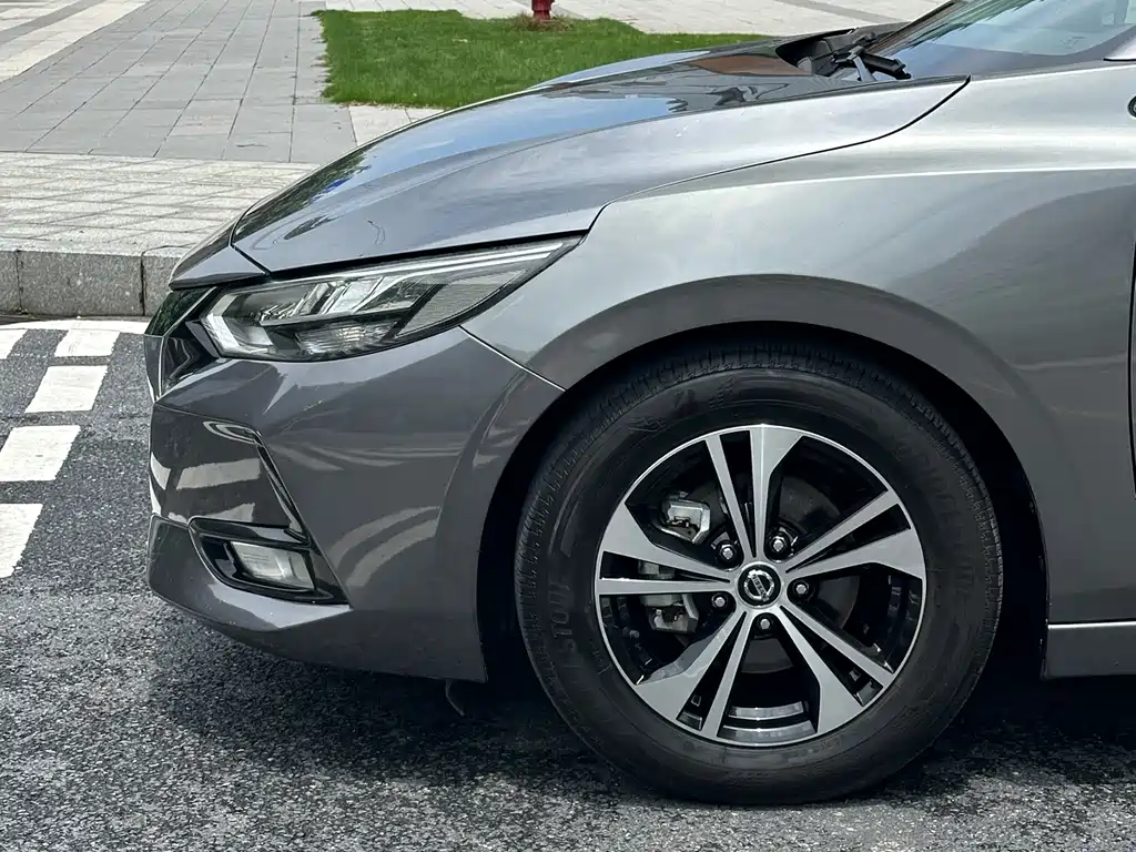Nissan Sylphy 2020 1.6L XL CVT Enjoy