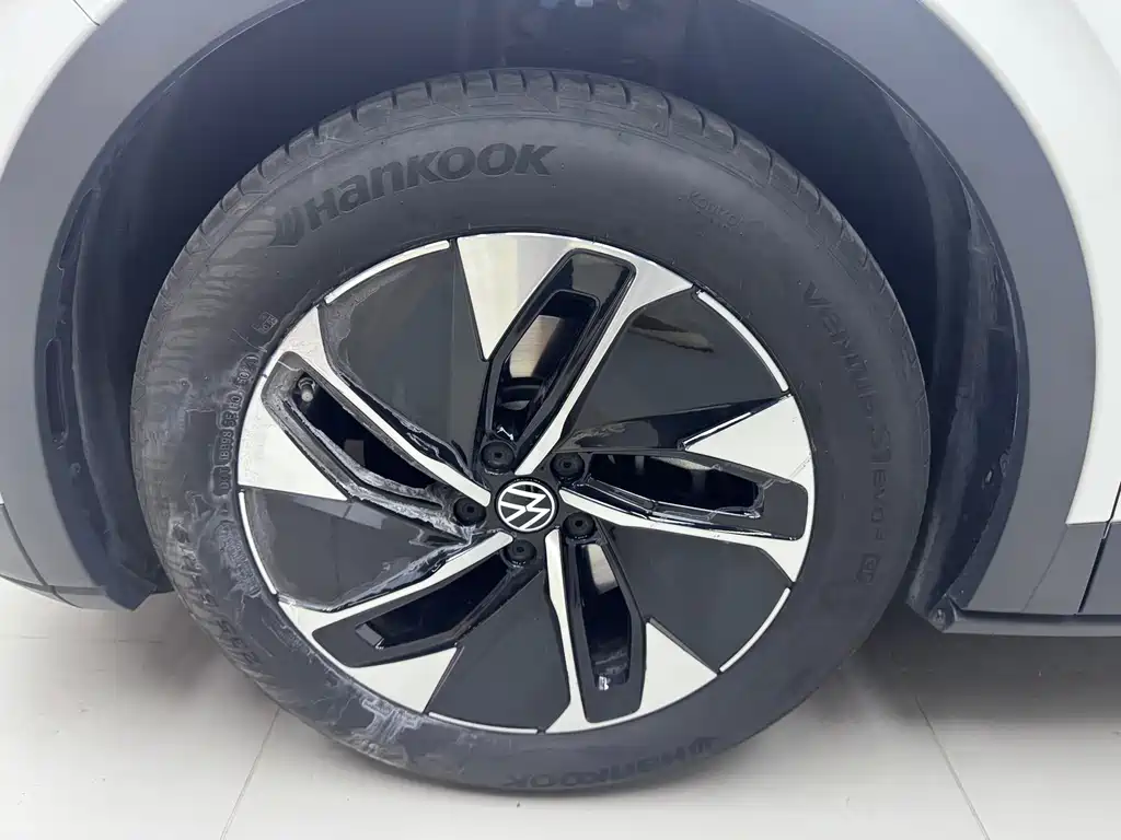 VOLKSWAGEN ID.4 CROZZ