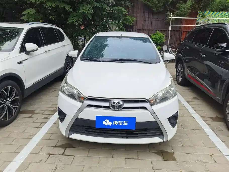 Toyota Yaris L Zhixuan YARiS L 2015 1.5E AT