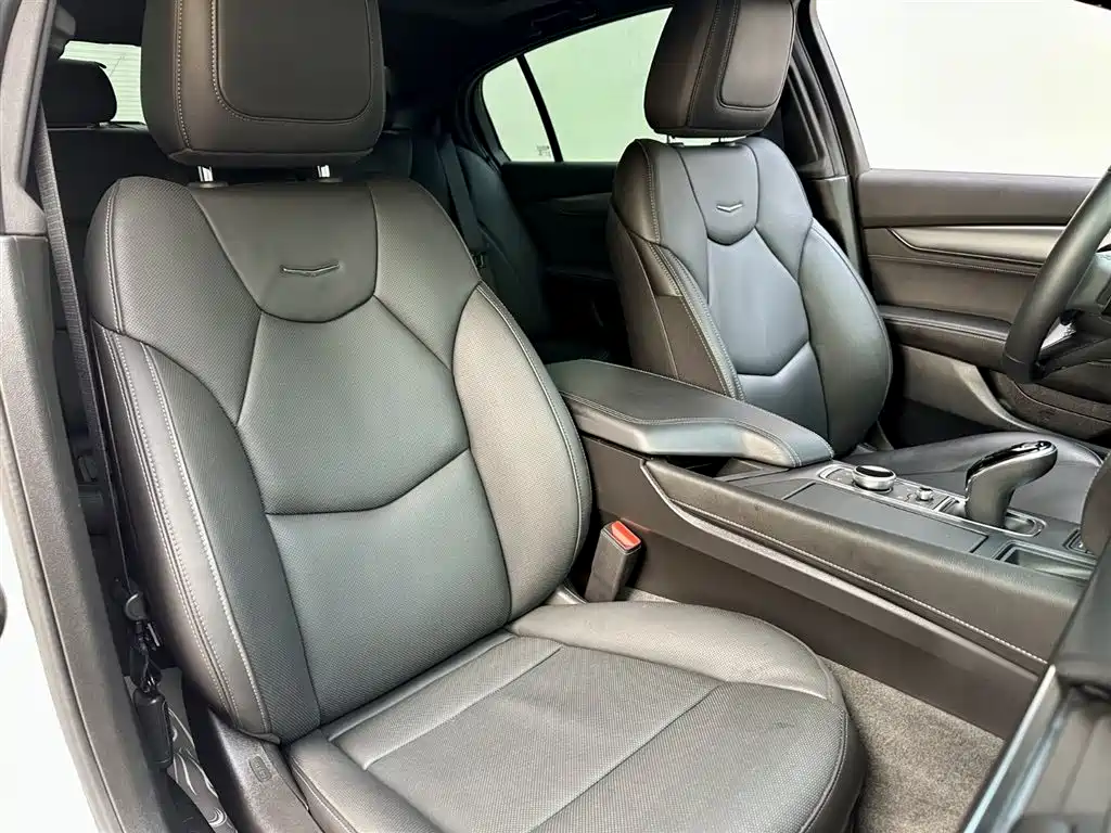 Cadillac CT5 2024 28T Luxury Pro