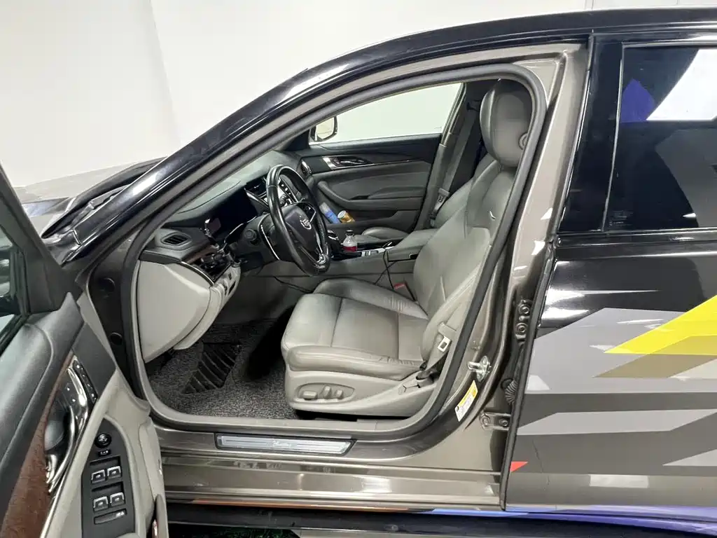 Cadillac CTS — миниатюра 13