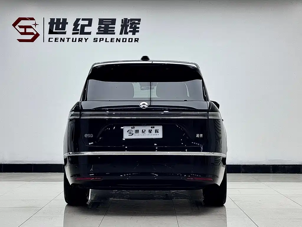 NIO ES9 2026 102kWh Executive Luxury