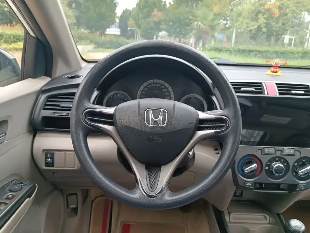 Honda City Classic — миниатюра 12