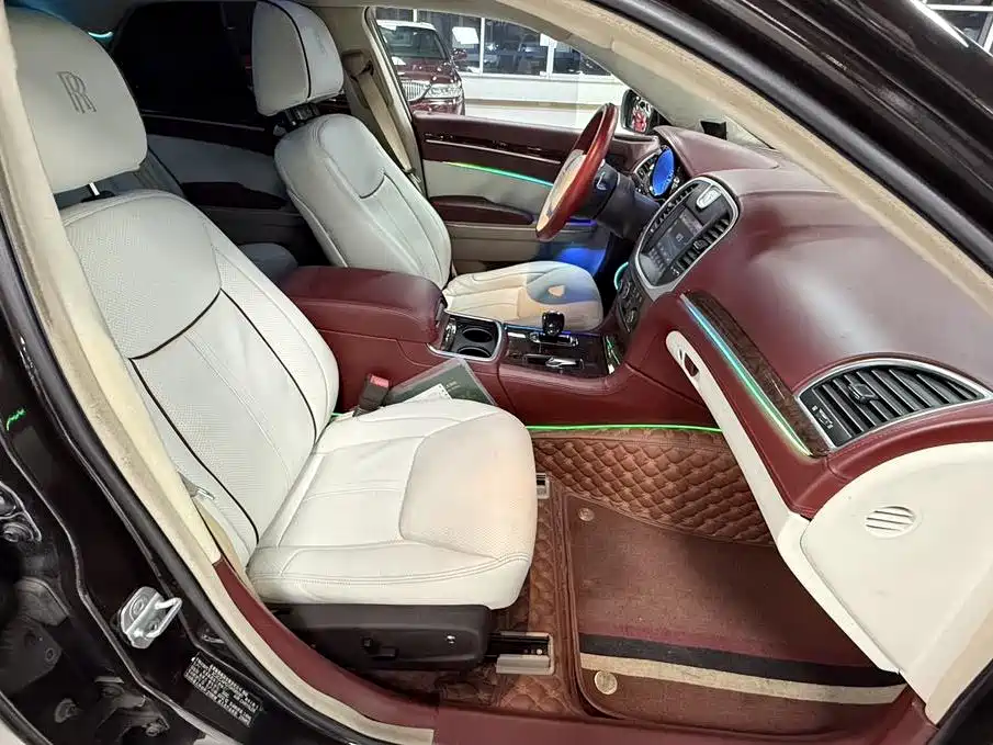 Chrysler 300C — миниатюра 31