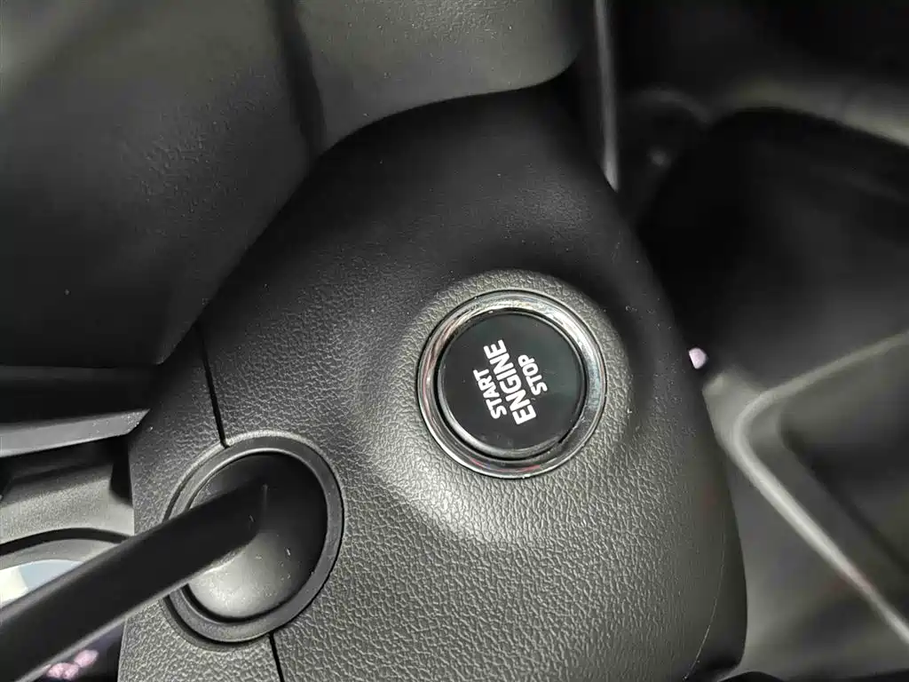 Skoda Karoq 2023 TSI280