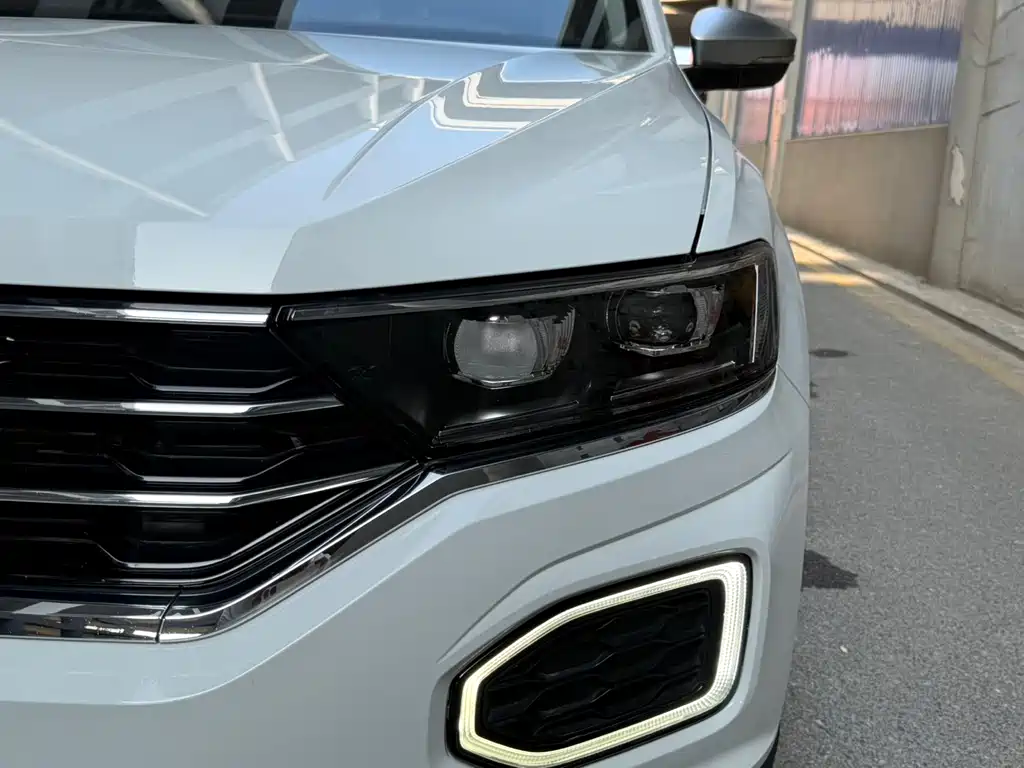 Volkswagen T-Roc — миниатюра 25