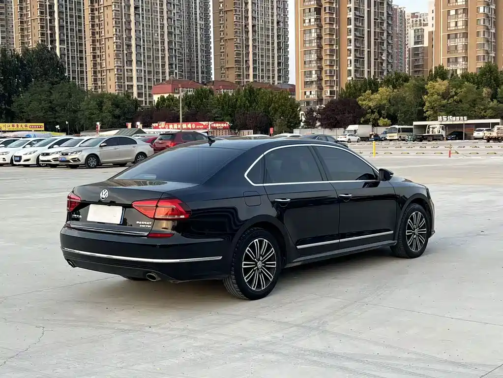 Volkswagen Passat — миниатюра 3