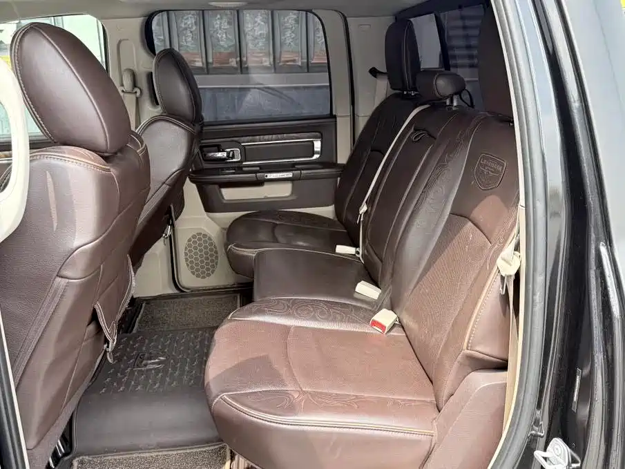 RAM Ram Trucks — миниатюра 27