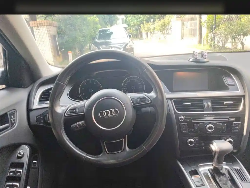Audi A4L — миниатюра 14