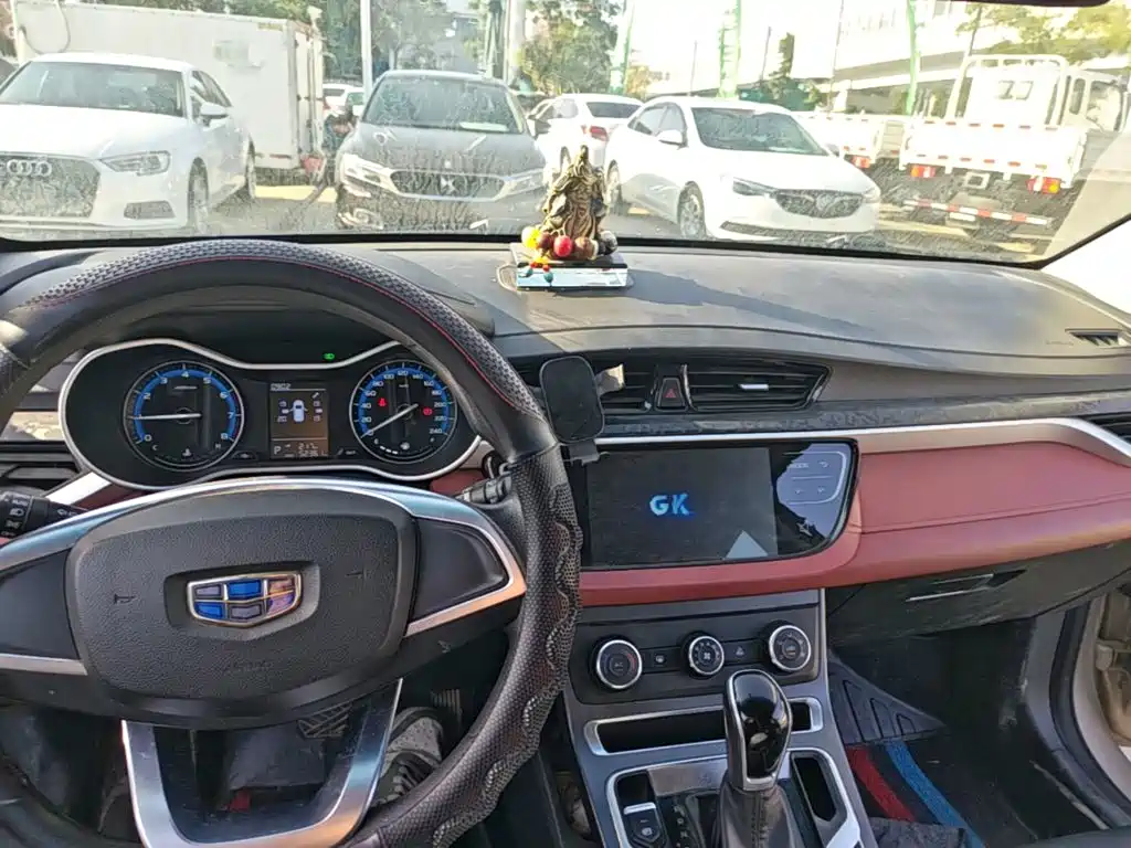 Geely Vision S1 — миниатюра 10