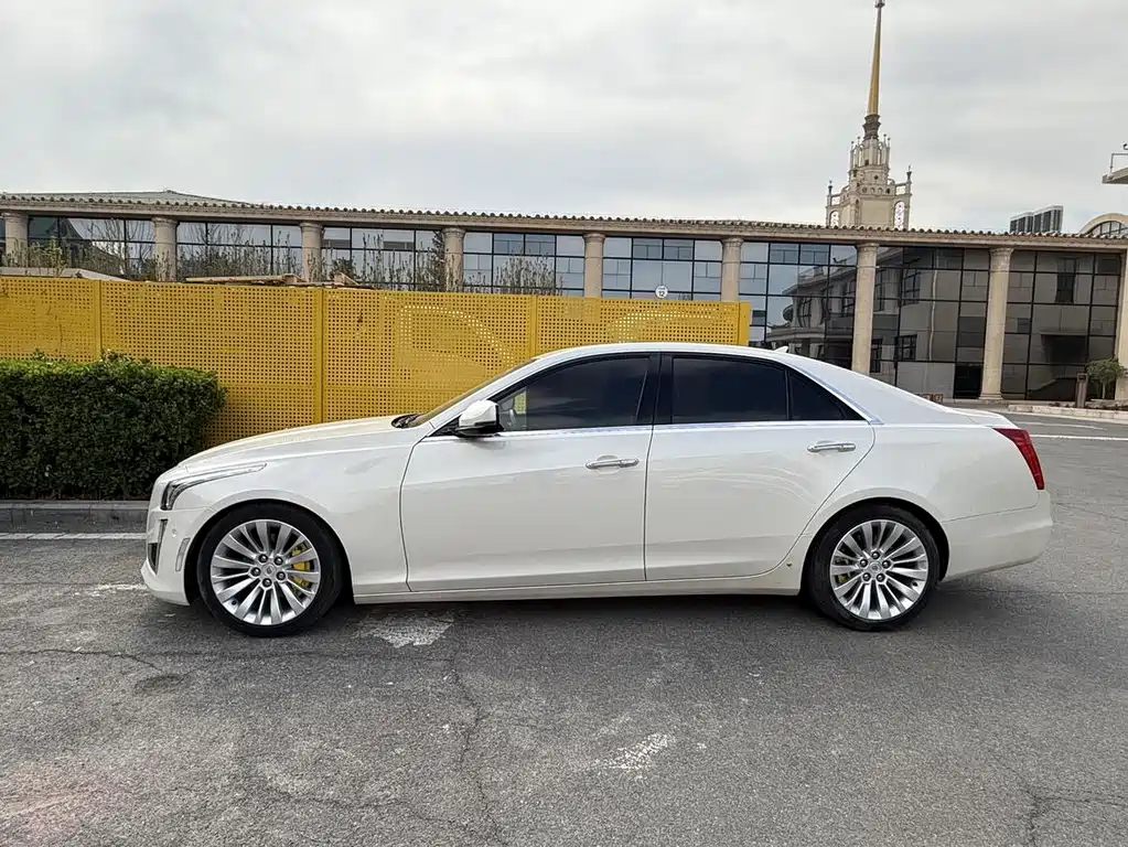 Cadillac CTS — миниатюра 4