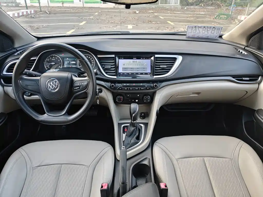 Buick Excelle — миниатюра 9
