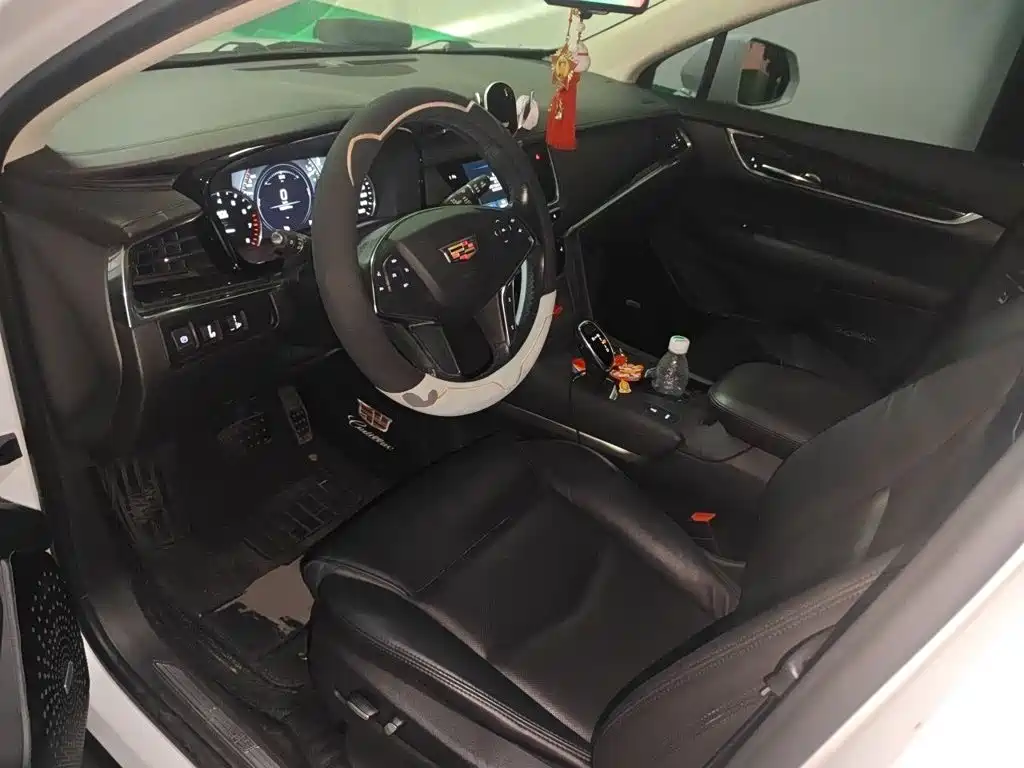 Cadillac XT5 — миниатюра 12