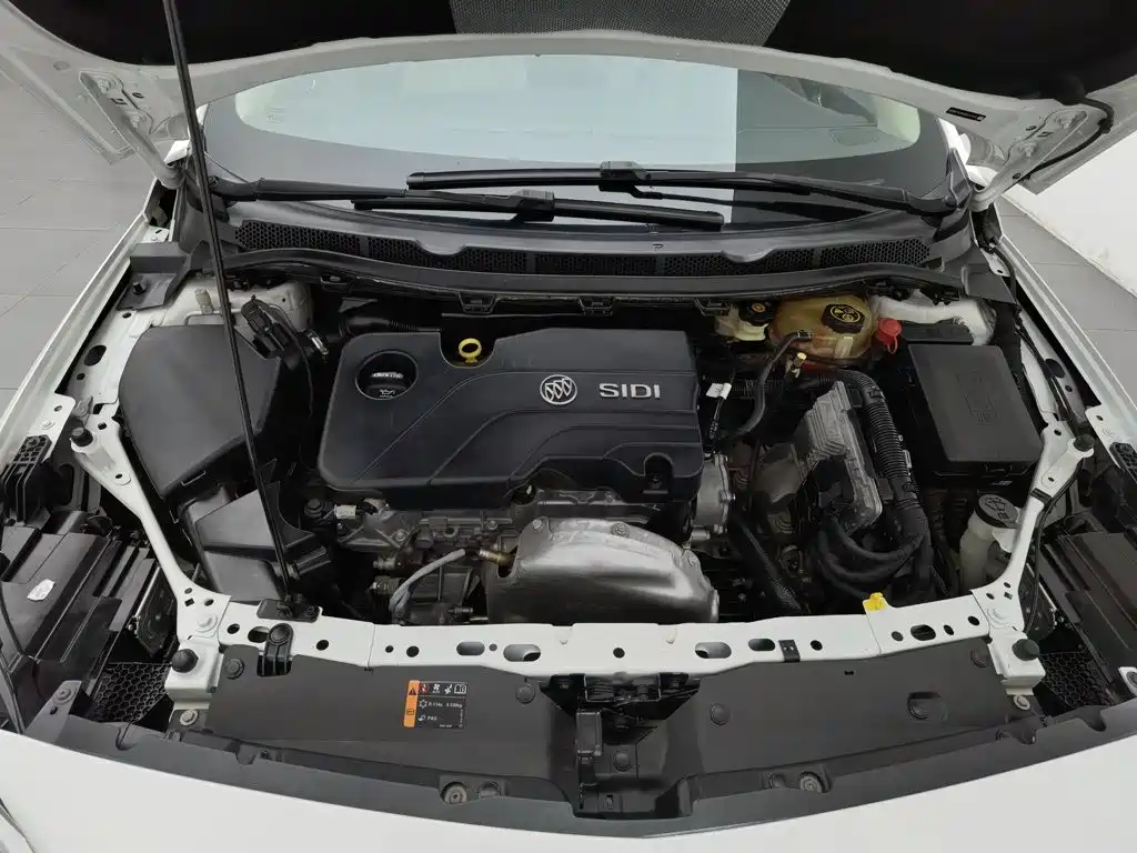 Buick Verano — миниатюра 6