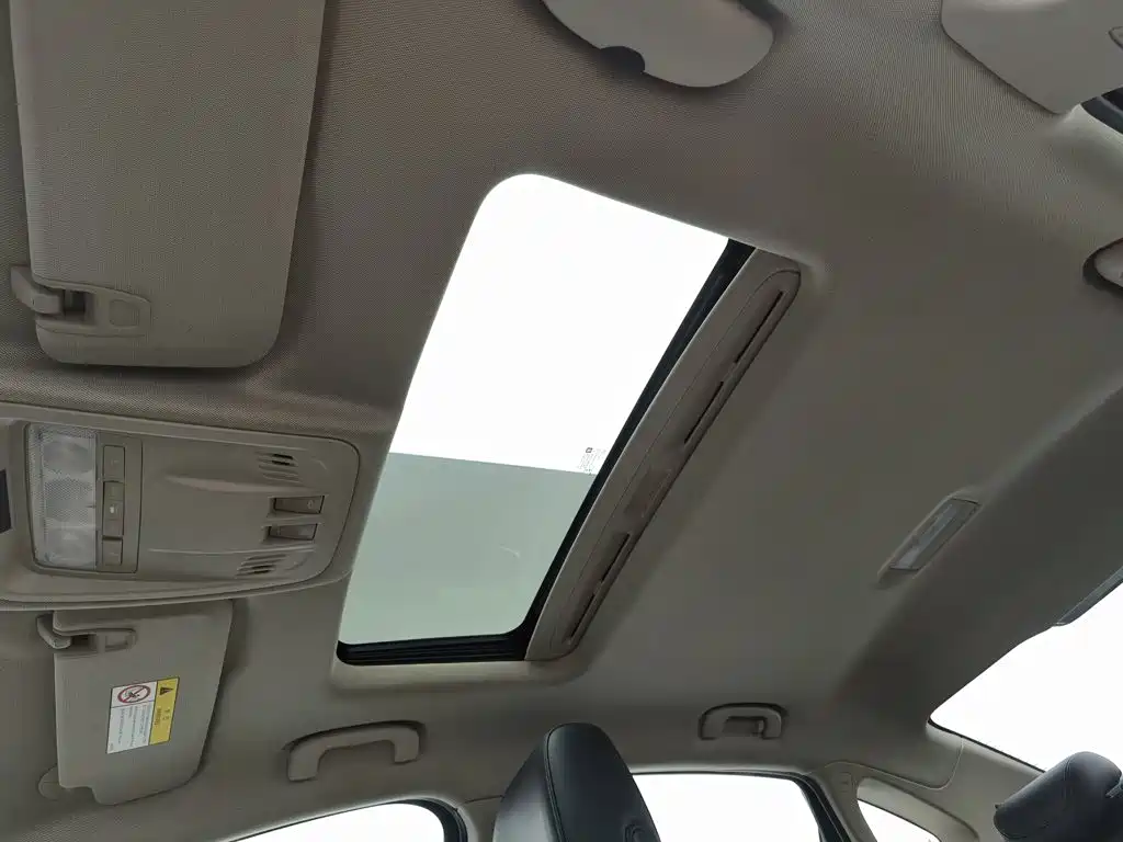 Buick Verano — миниатюра 14