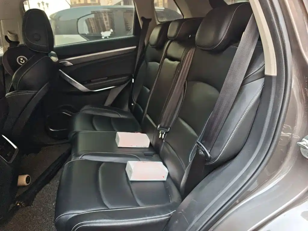Geely Boyue — миниатюра 15