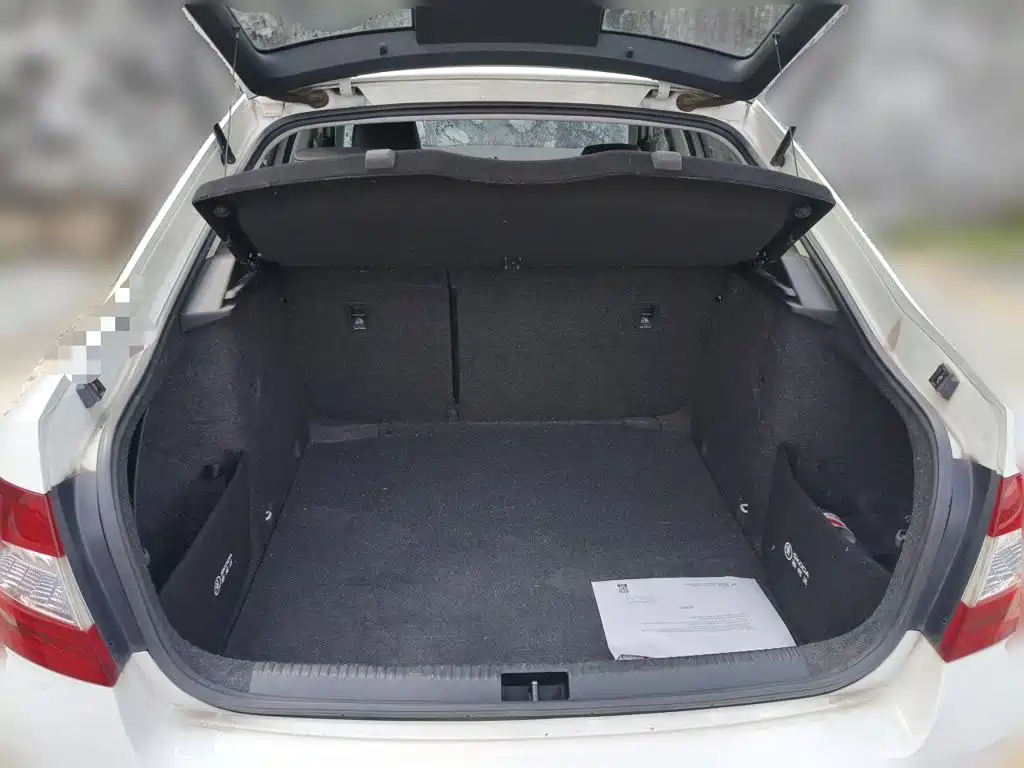 Skoda Octavia — миниатюра 15