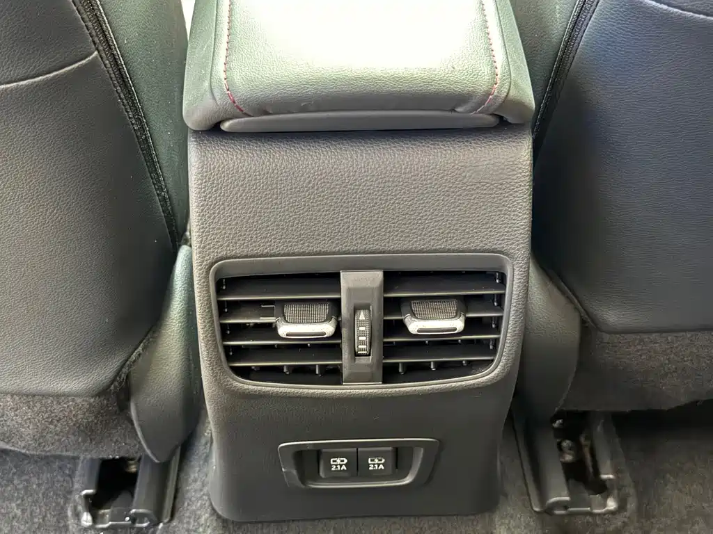Toyota Corolla — миниатюра 20