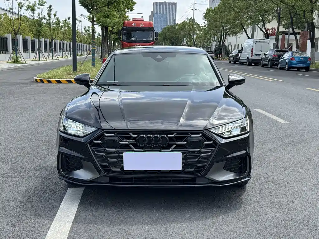 Audi A7L — миниатюра 5