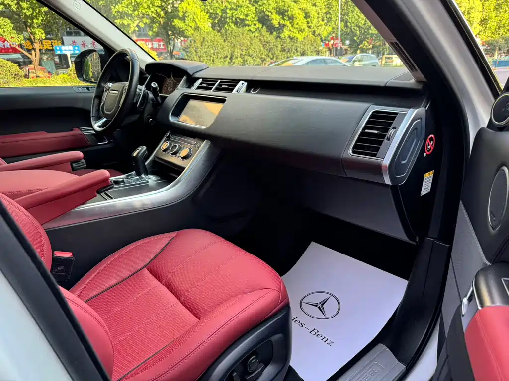 Land Rover Sport — миниатюра 12