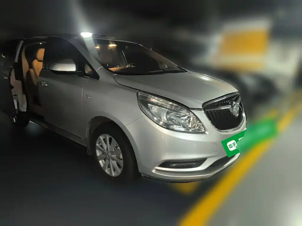 Buick GL8 — миниатюра 23