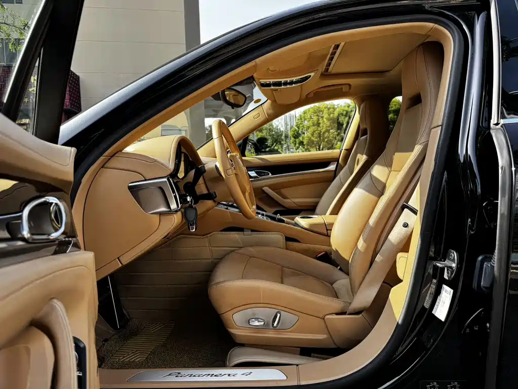 Porsche Panamera — миниатюра 4