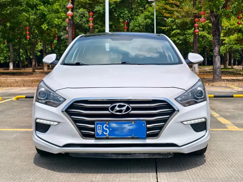 Hyundai Mistra — миниатюра 2