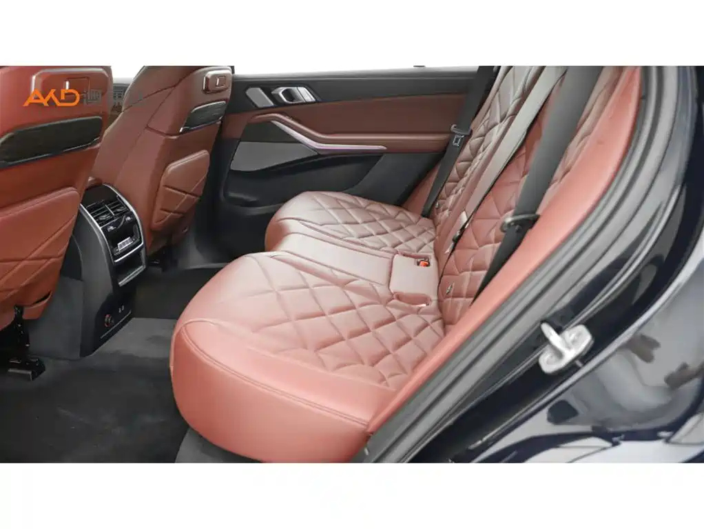 BMW X5 — миниатюра 7