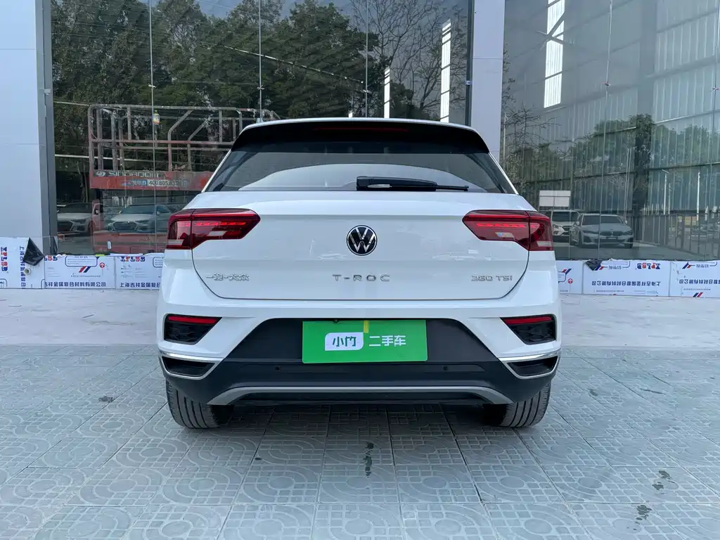VOLKSWAGEN T ROC EXPLORING SONGS