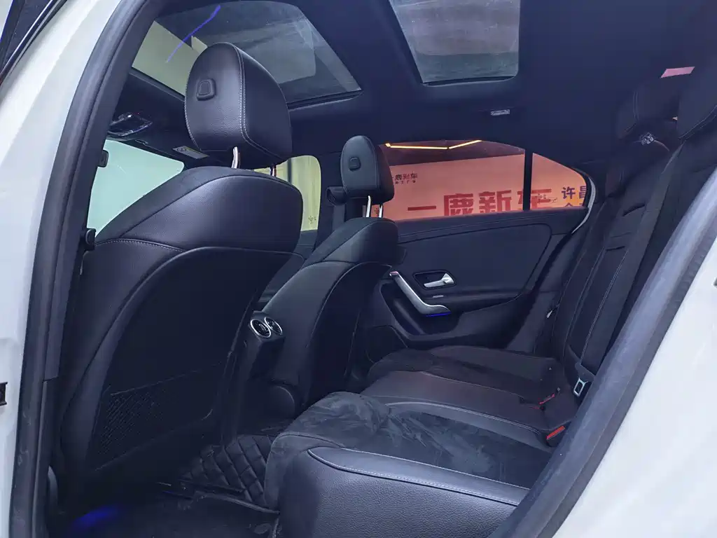 Mercedes-Benz A-Class A 2020 A 200 L Sport