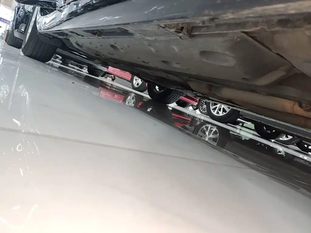 Toyota Reiz — миниатюра 5