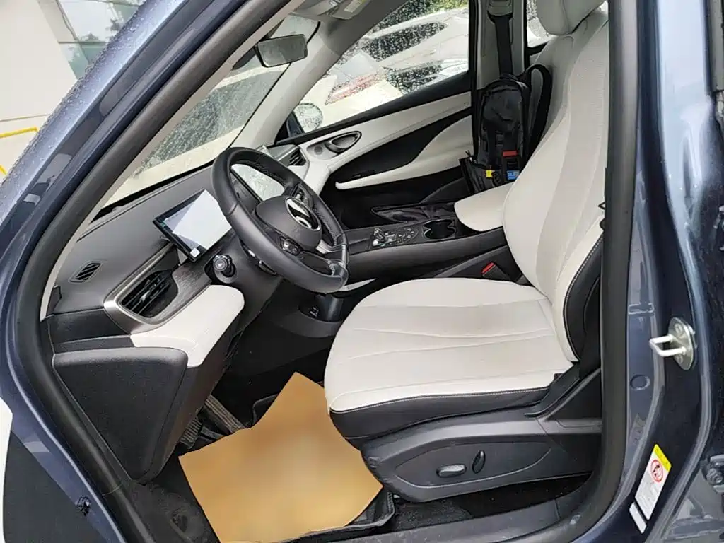 BYD Seal 05 DM-i — миниатюра 15
