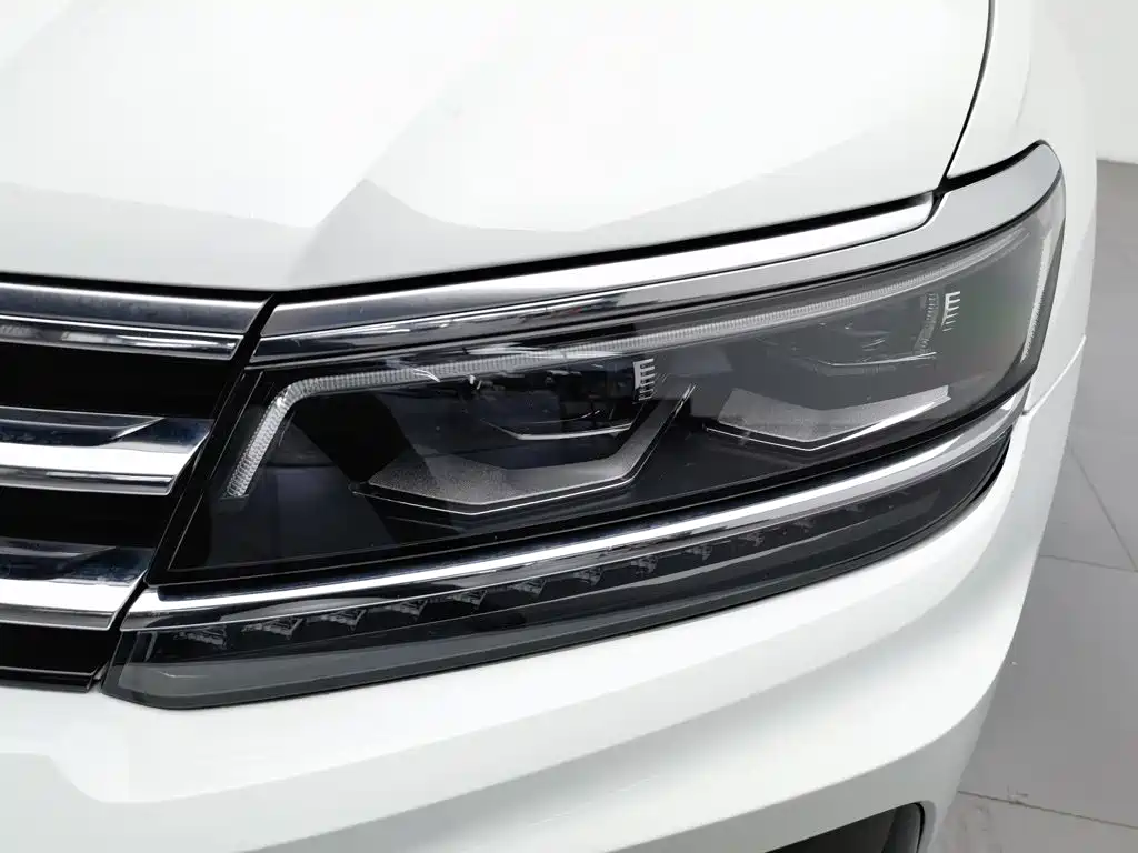 Volkswagen Tiguan — миниатюра 7