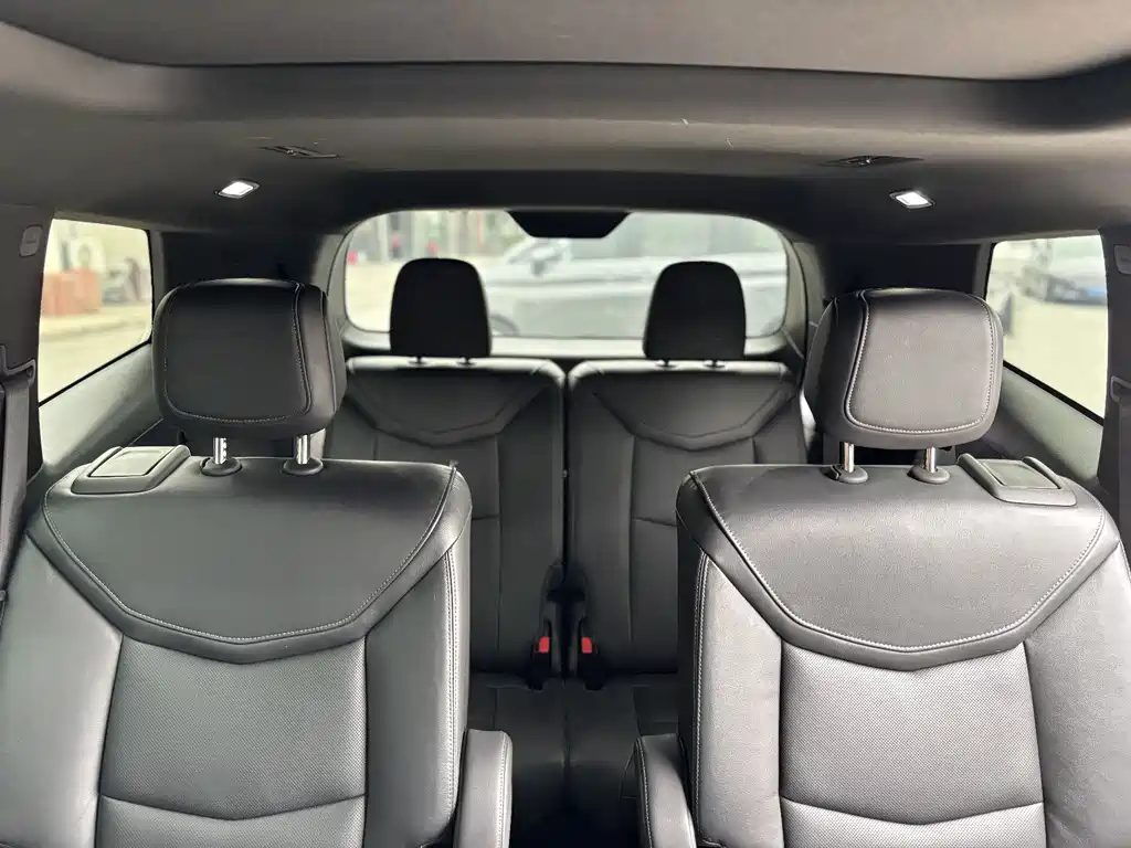 Cadillac XT6 — миниатюра 13
