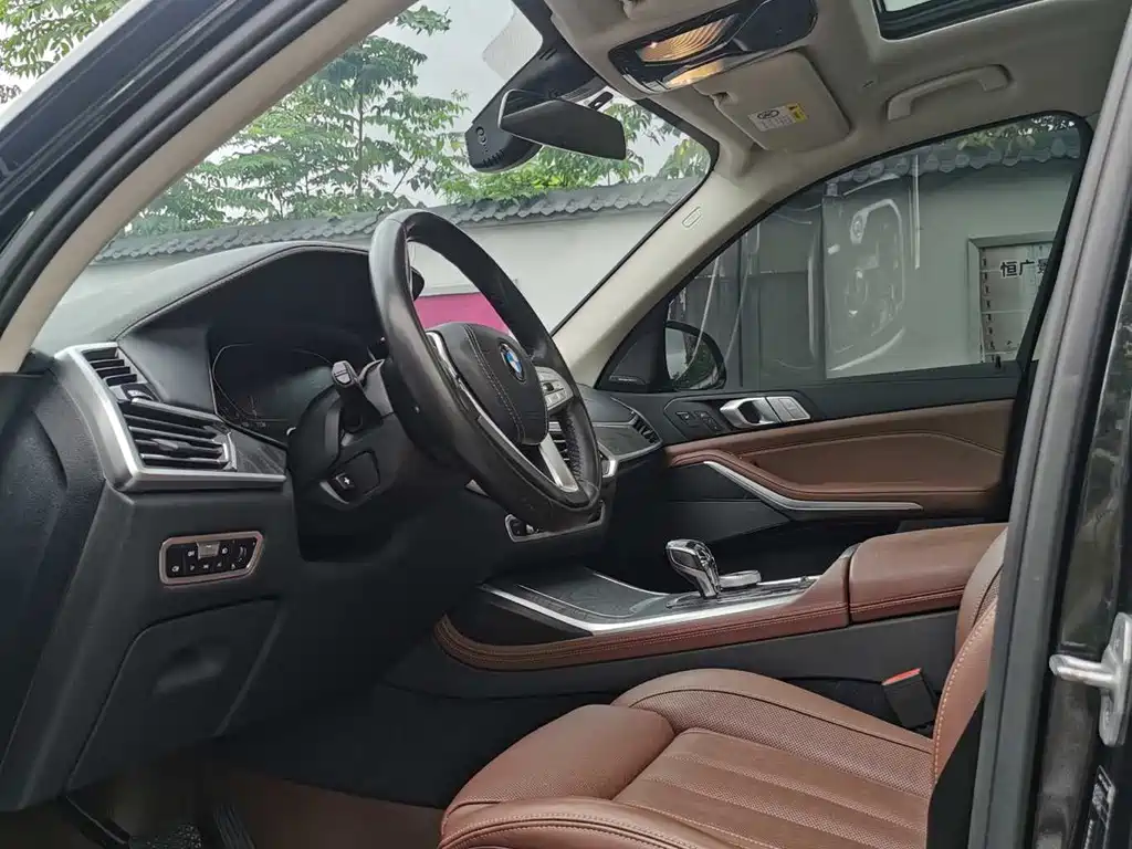 BMW X7 xDrive M50i, фото 12