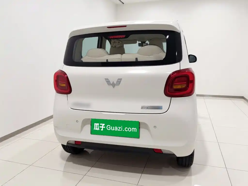 Wuling MINIEV — миниатюра 5