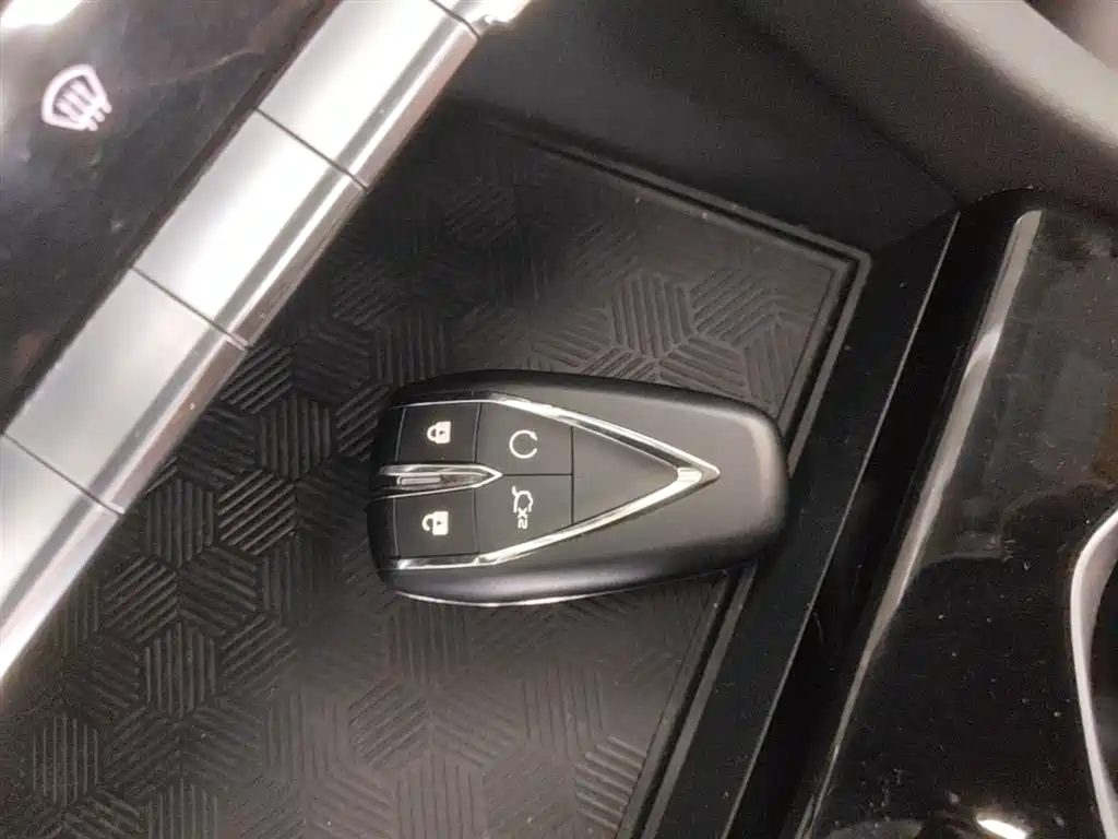Changan Eado 2023 Enjoy PLUS NE 1.4T GDI DCT Luxury