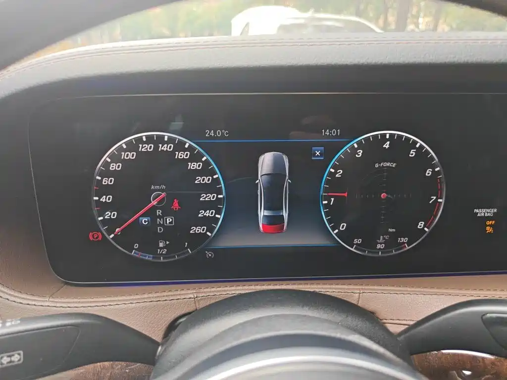 Mercedes-Benz S-Class — миниатюра 12