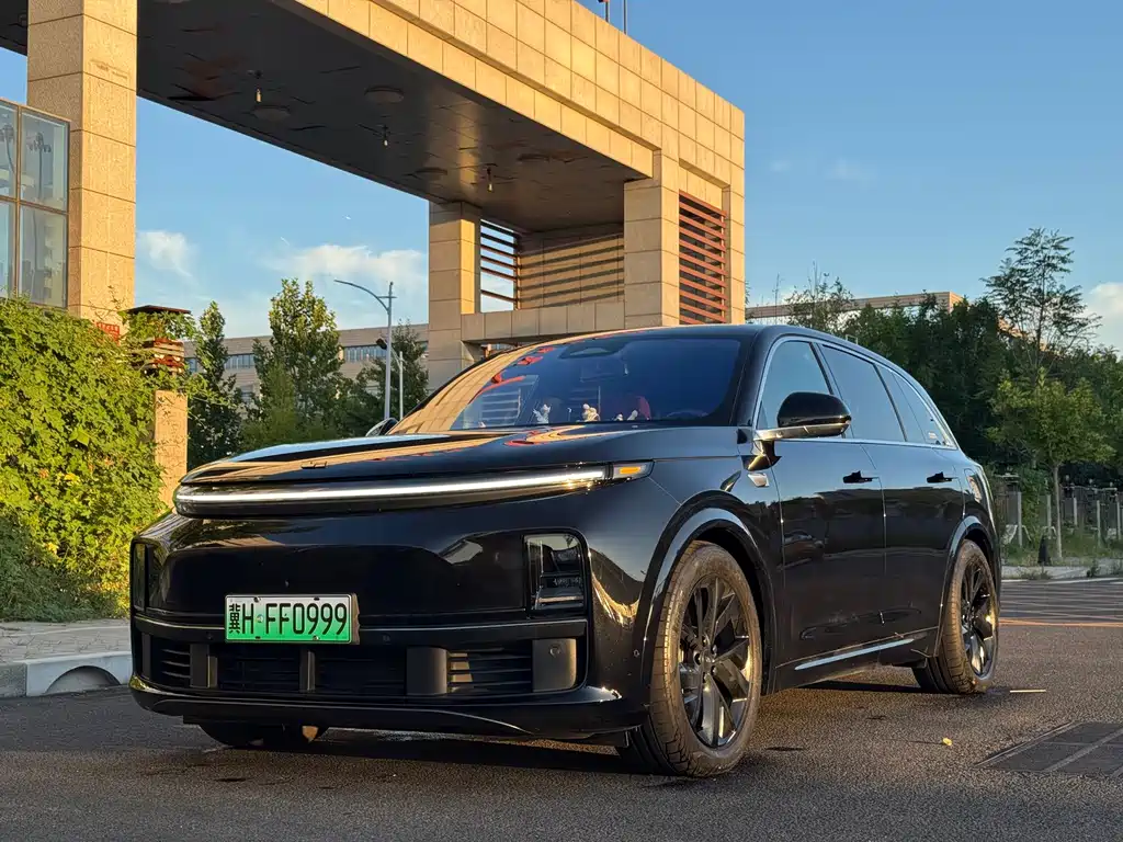 Li Auto Li L7