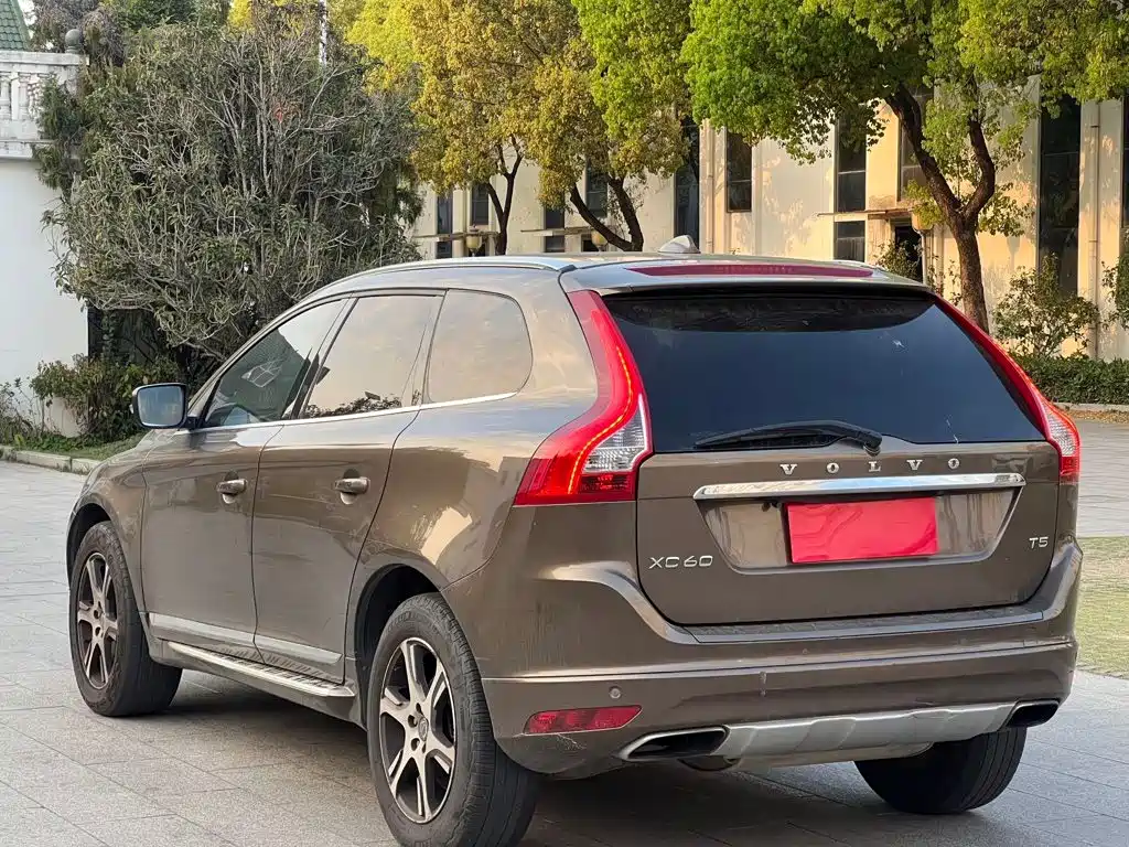 Volvo XC60 (Import) — миниатюра 7
