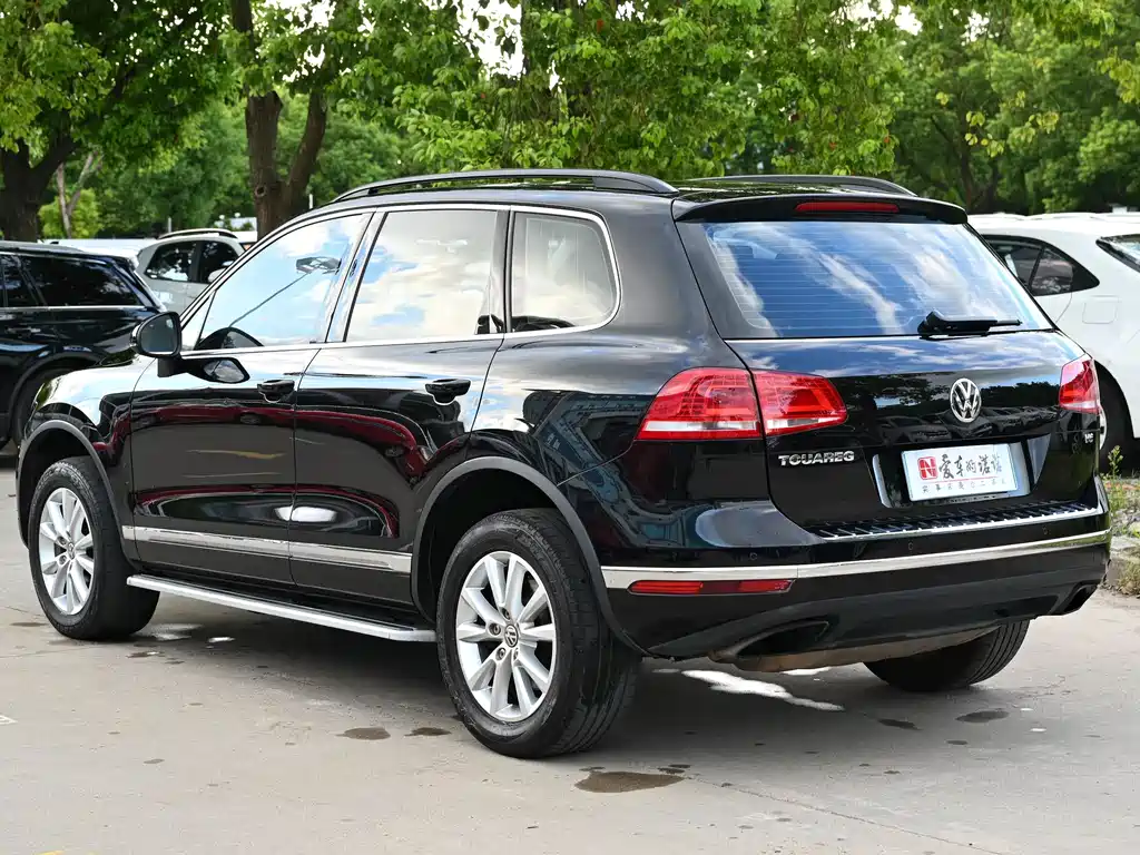 Volkswagen Touareg — миниатюра 3