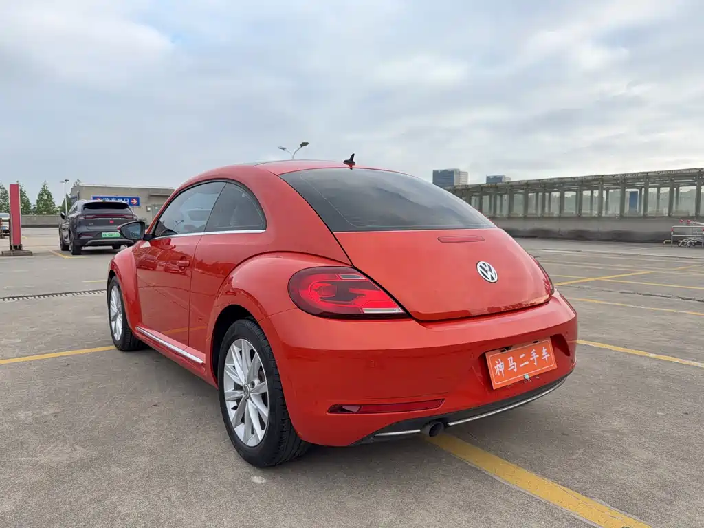Volkswagen Beetle — миниатюра 4