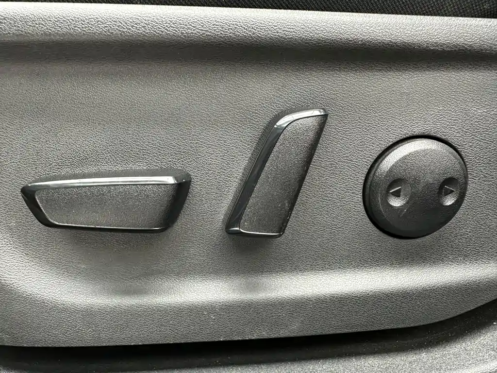 Nissan Ariya - фото 13