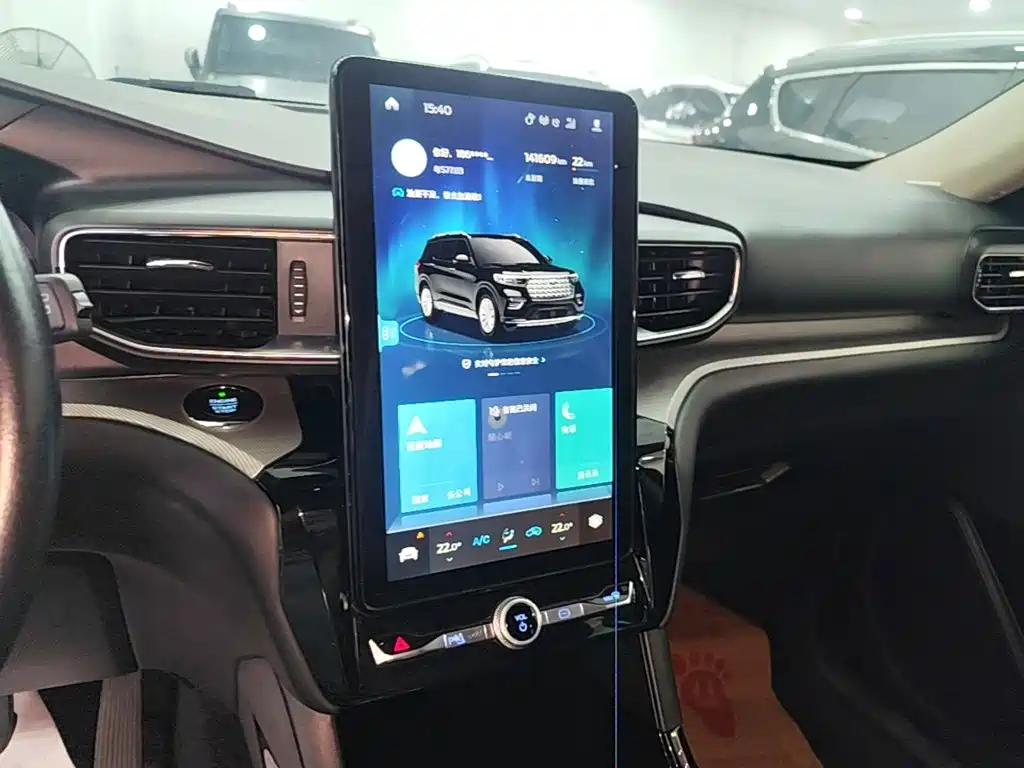 Ford Explorer — миниатюра 13