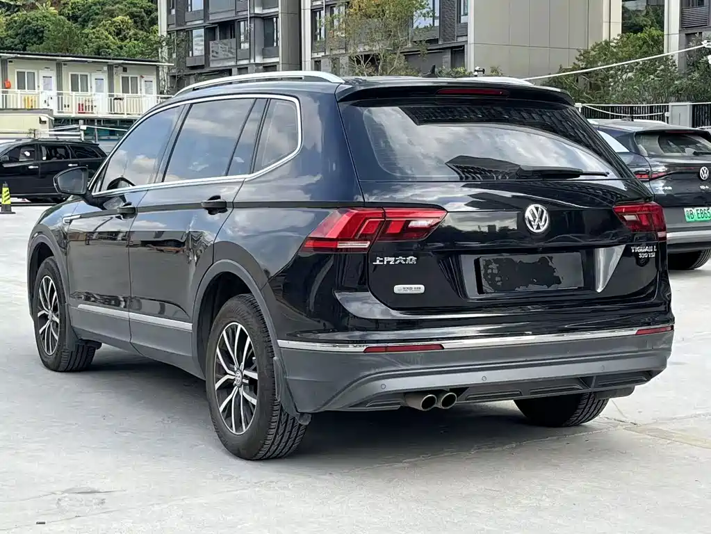 Volkswagen Tiguan L — миниатюра 9